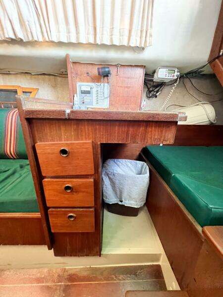 TIGER LILY 34ft CAL Yacht For Sale