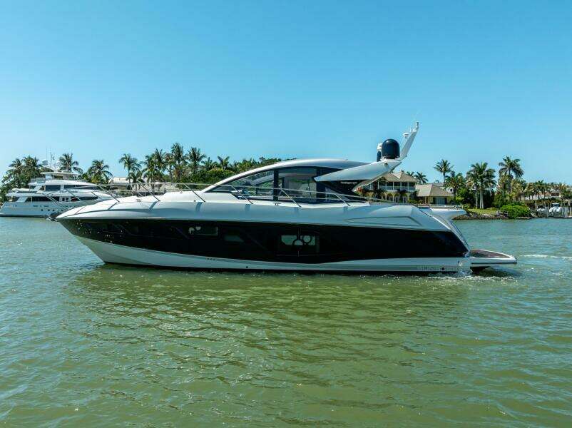 MIDNIGHT OIL 57ft Sunseeker Yacht For Sale