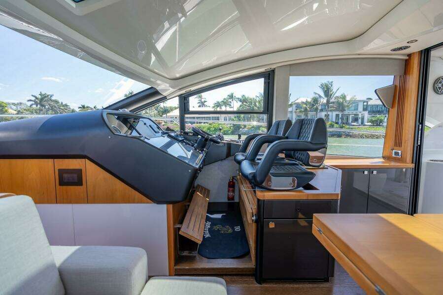 MIDNIGHT OIL 57ft Sunseeker Yacht For Sale