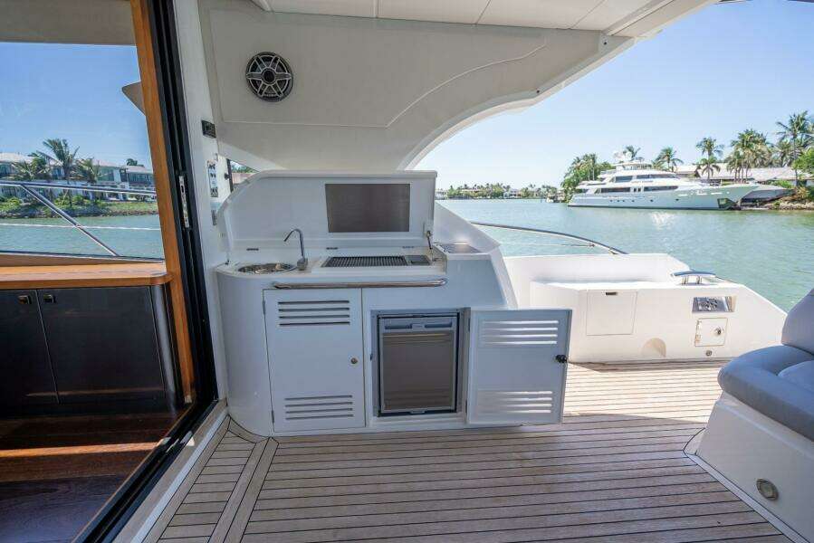 MIDNIGHT OIL 57ft Sunseeker Yacht For Sale