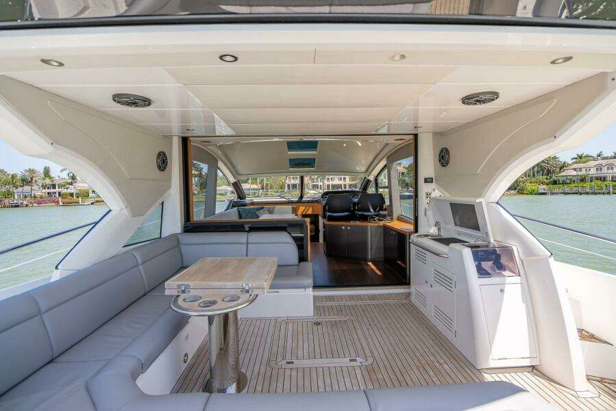 MIDNIGHT OIL 57ft Sunseeker Yacht For Sale