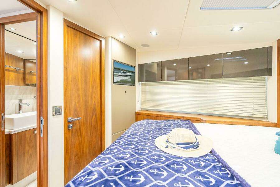 MIDNIGHT OIL 57ft Sunseeker Yacht For Sale