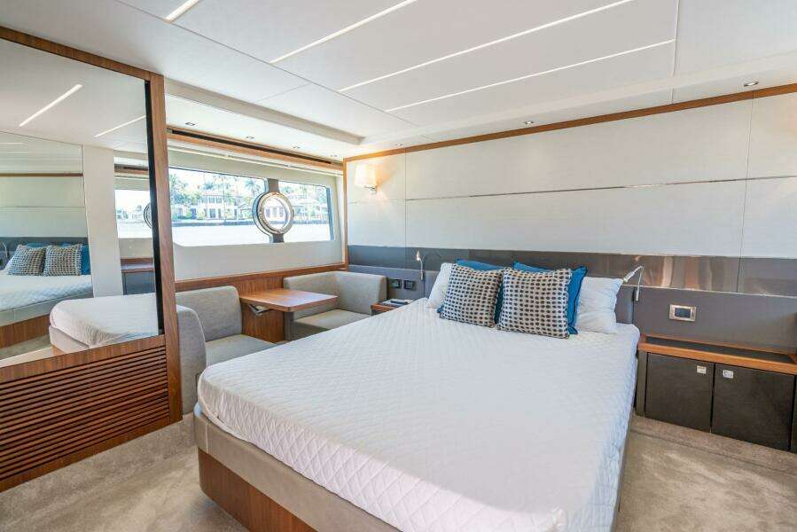 MIDNIGHT OIL 57ft Sunseeker Yacht For Sale