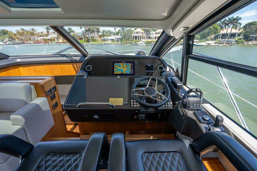 MIDNIGHT OIL 57ft Sunseeker Yacht For Sale