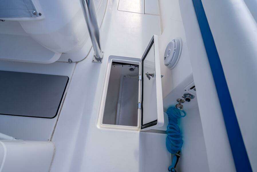 Chasing Charli 40ft Intrepid Yacht For Sale