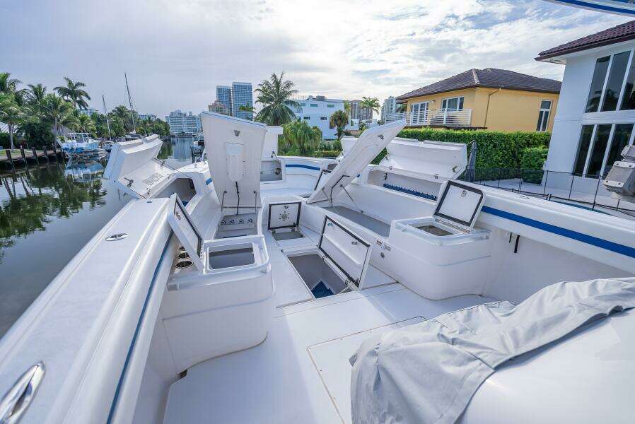 Chasing Charli 40ft Intrepid Yacht For Sale