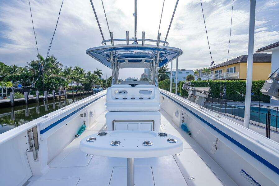 Chasing Charli 40ft Intrepid Yacht For Sale