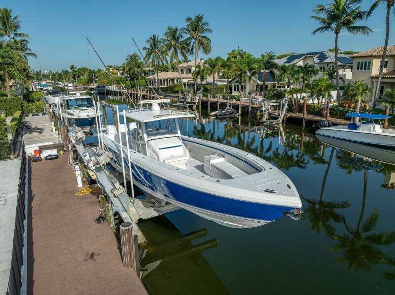 Chasing Charli 40ft Intrepid Yacht For Sale