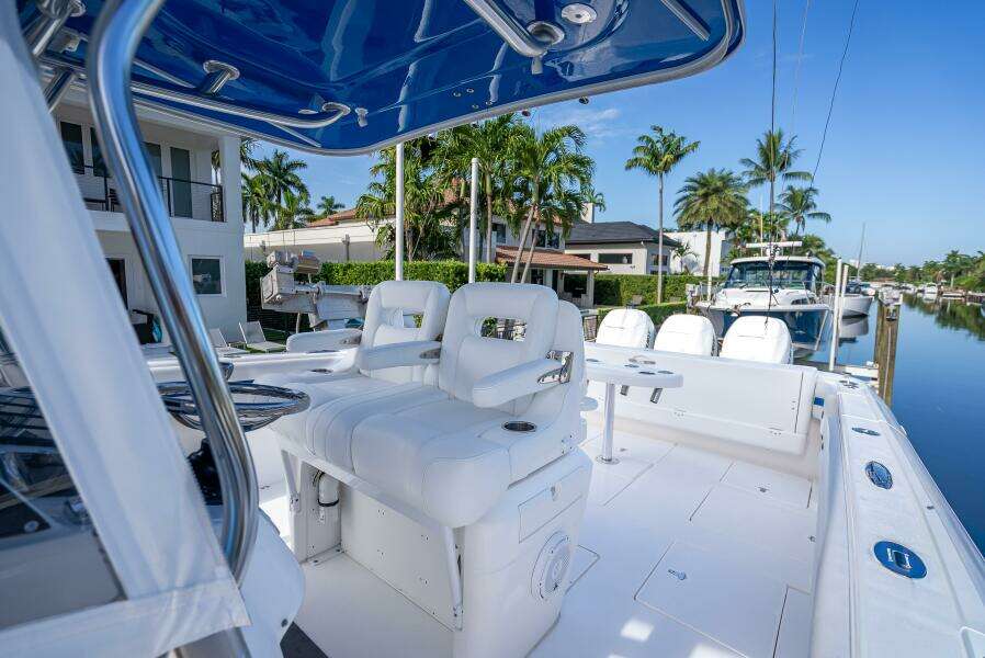 Chasing Charli 40ft Intrepid Yacht For Sale
