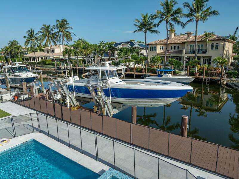 Chasing Charli 40ft Intrepid Yacht For Sale