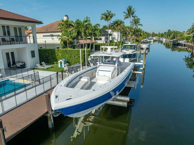 Chasing Charli 40ft Intrepid Yacht For Sale