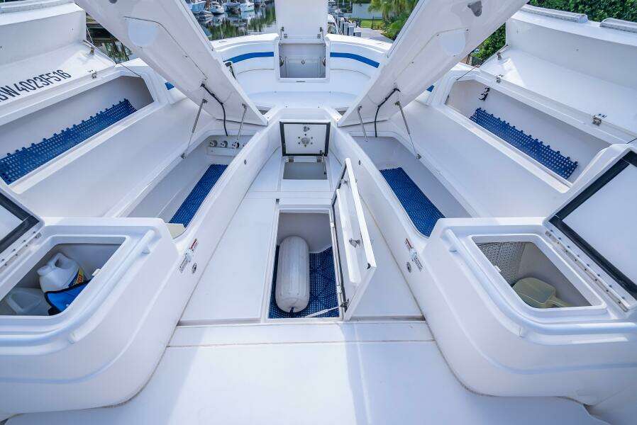 Chasing Charli 40ft Intrepid Yacht For Sale