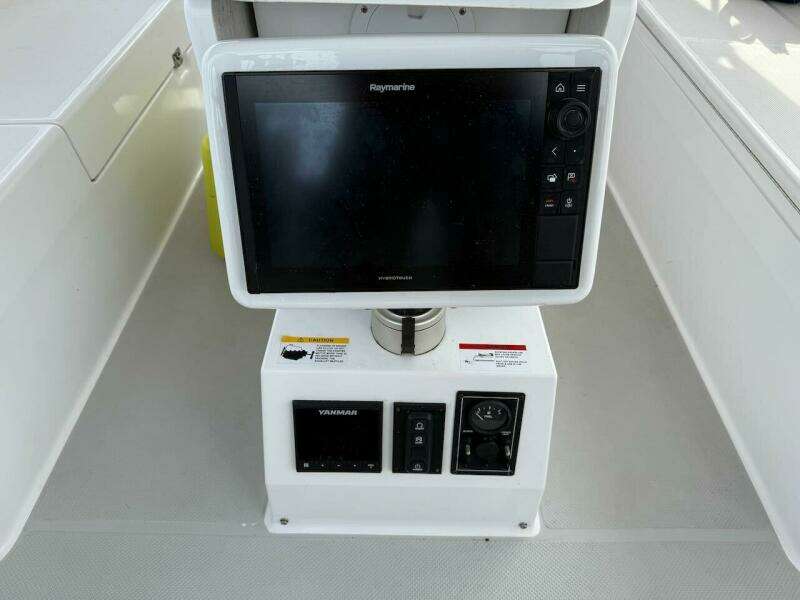 Picture Perfect 43ft Catalina Yacht For Sale