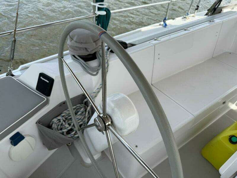 Picture Perfect 43ft Catalina Yacht For Sale