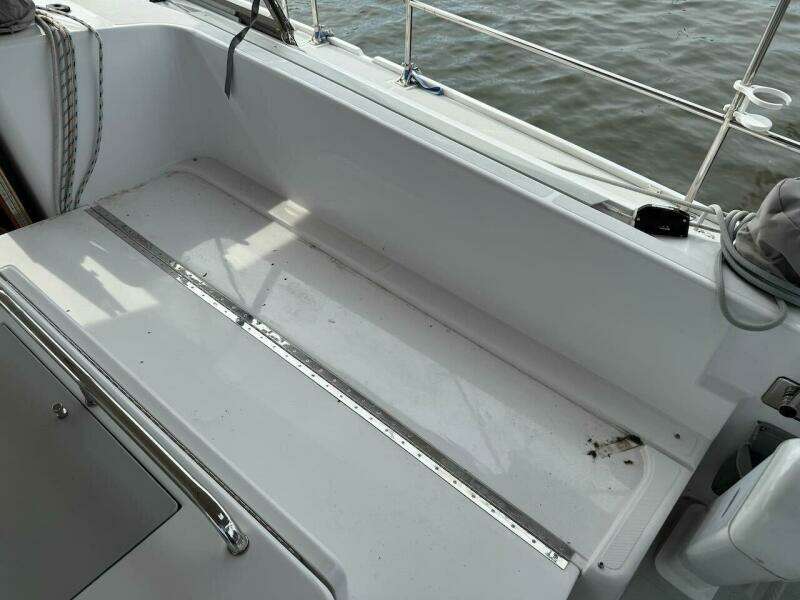 Picture Perfect 43ft Catalina Yacht For Sale