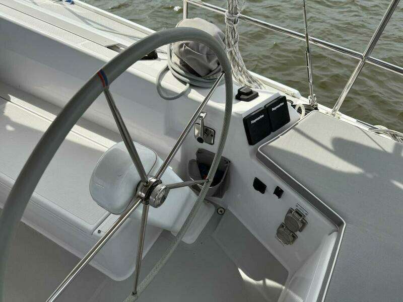 Picture Perfect 43ft Catalina Yacht For Sale