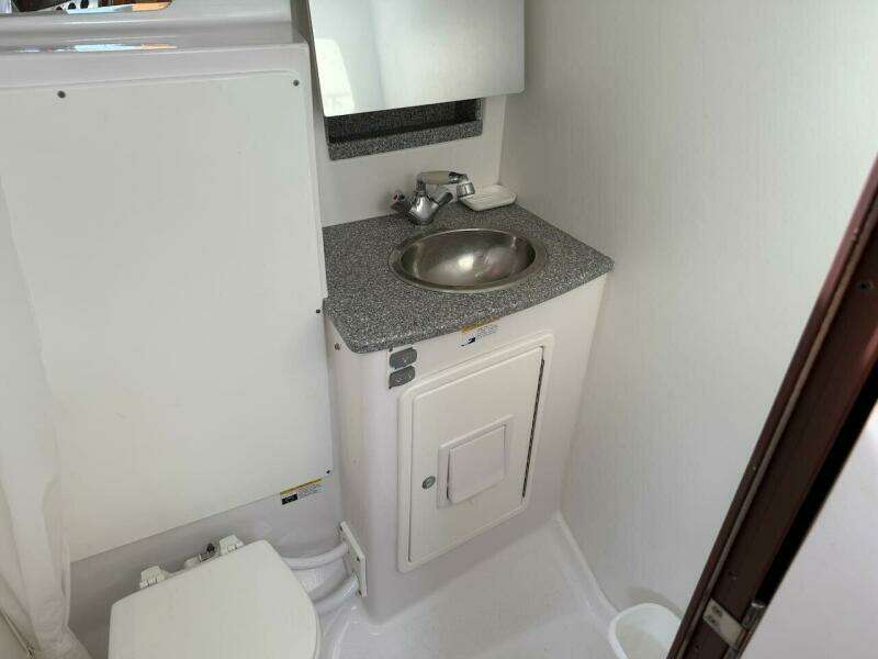 Picture Perfect 43ft Catalina Yacht For Sale