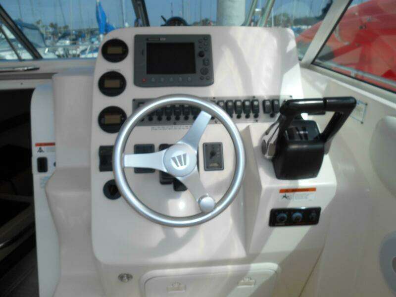 Delfini 27ft Wellcraft Yacht For Sale