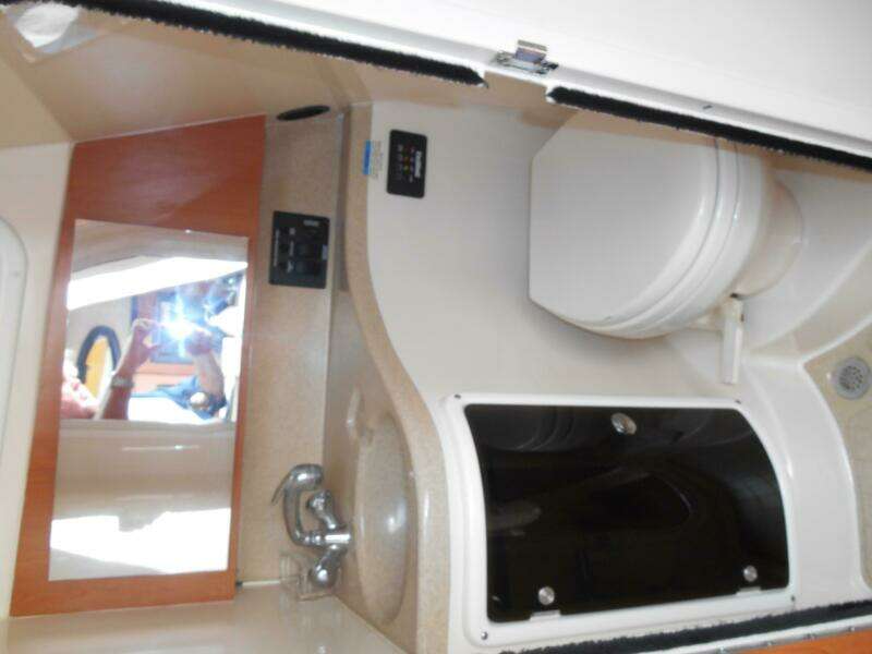 Delfini 27ft Wellcraft Yacht For Sale