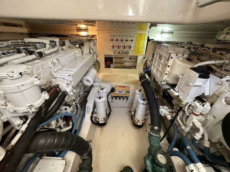 Andy 40ft Cabo Yacht For Sale