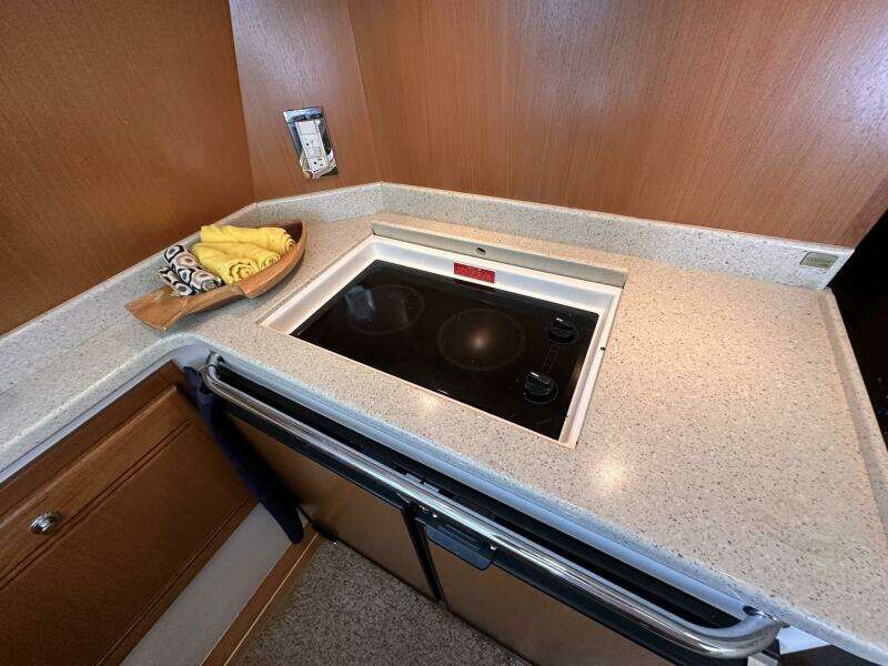 Andy 40ft Cabo Yacht For Sale