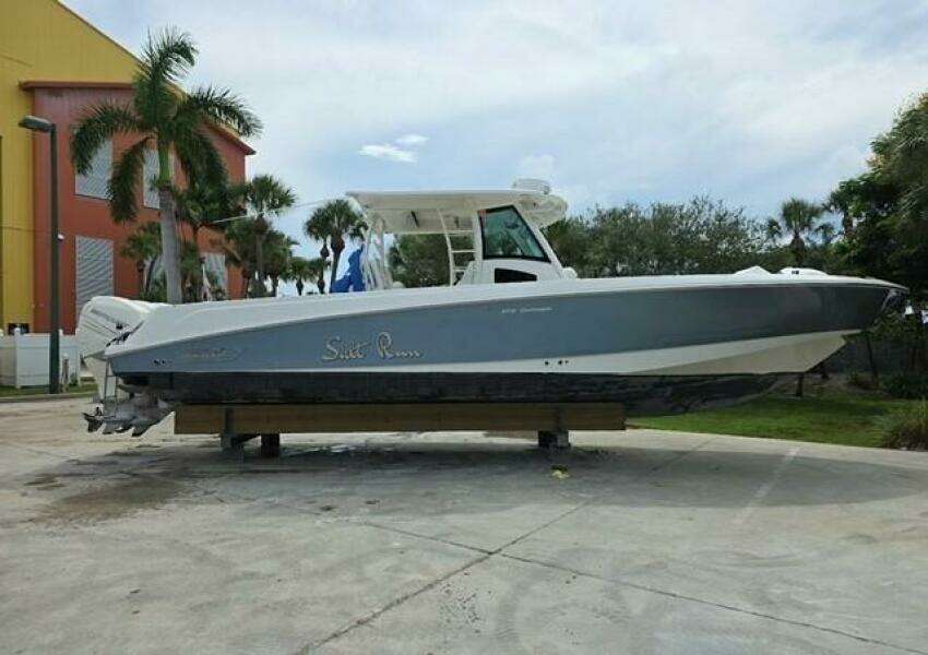 37ft Boston Whaler Yacht For Sale