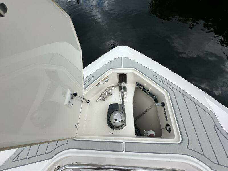 37ft Boston Whaler Yacht For Sale