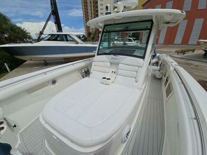 37ft Boston Whaler Yacht For Sale