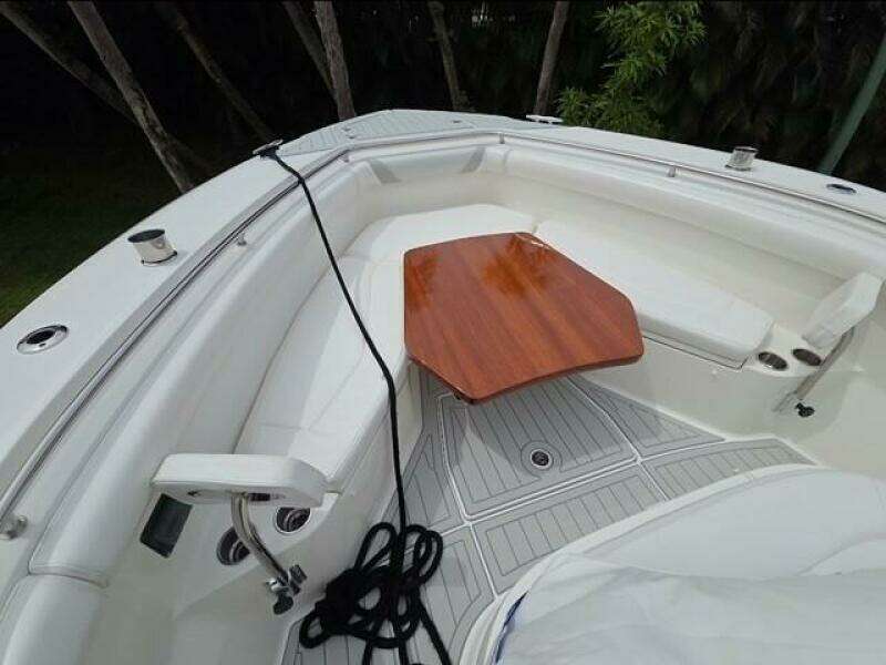 37ft Boston Whaler Yacht For Sale