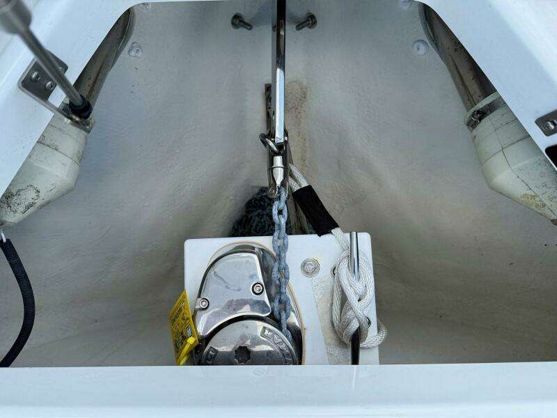 Drama Free 30ft Cobalt Yacht For Sale