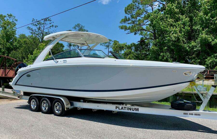 Drama Free 30ft Cobalt Yacht For Sale