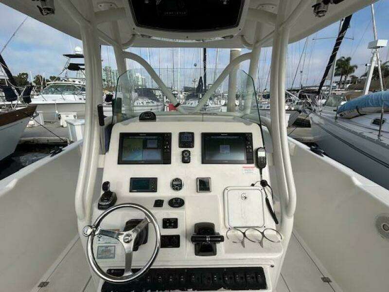 Dolce Vita 32ft Century Yacht For Sale