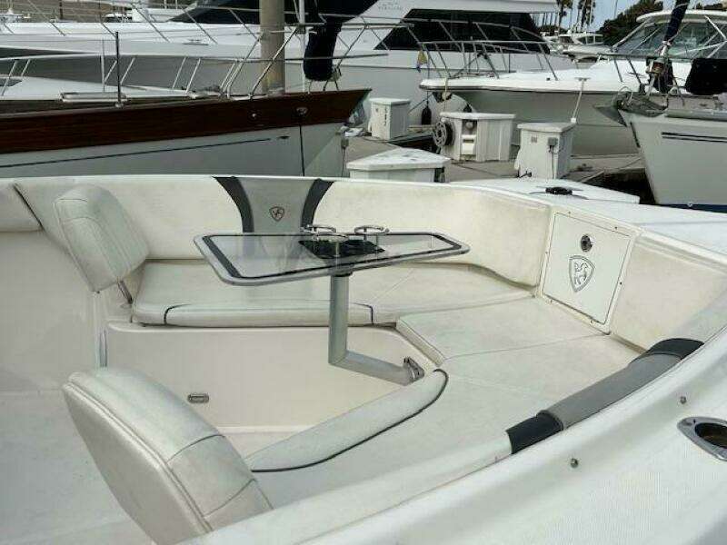 Dolce Vita 32ft Century Yacht For Sale