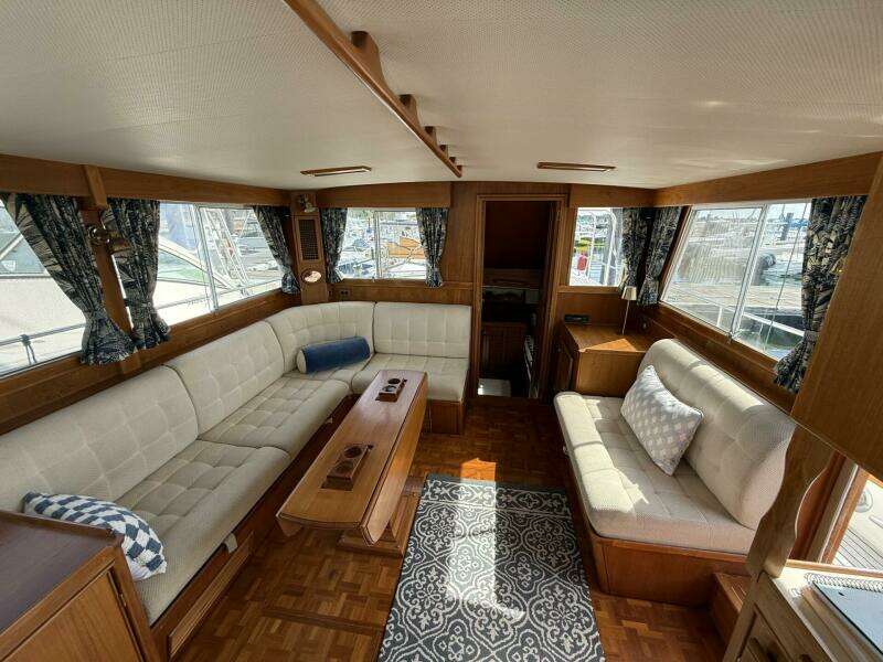 42ft Grand Banks Yacht For Sale