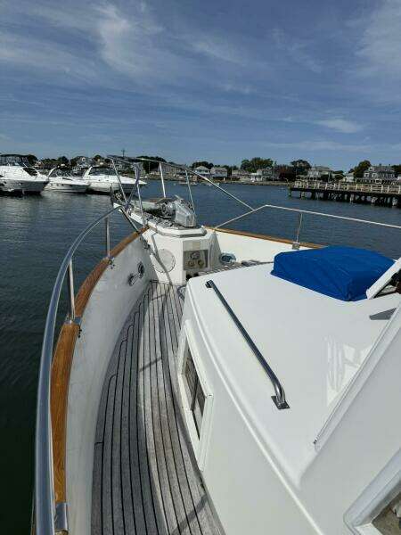 42ft Grand Banks Yacht For Sale