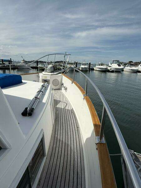 42ft Grand Banks Yacht For Sale