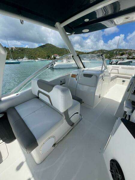 Beach Bum 28ft World Cat Yacht For Sale
