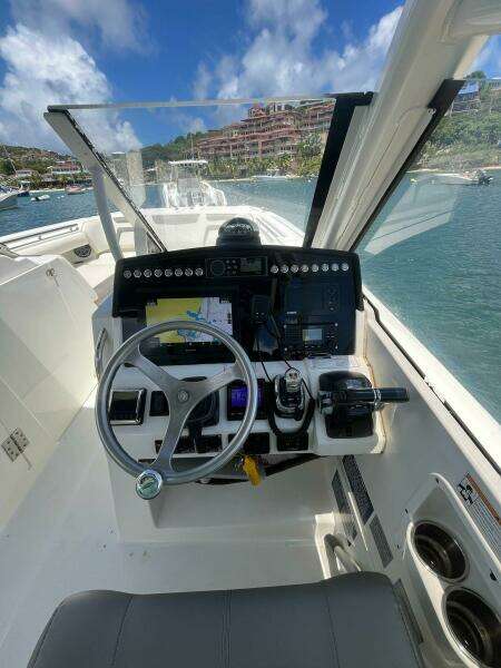 Beach Bum 28ft World Cat Yacht For Sale