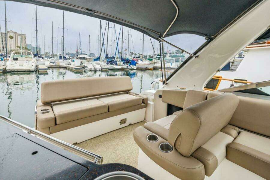 Fantasea 32ft Regal Yacht For Sale