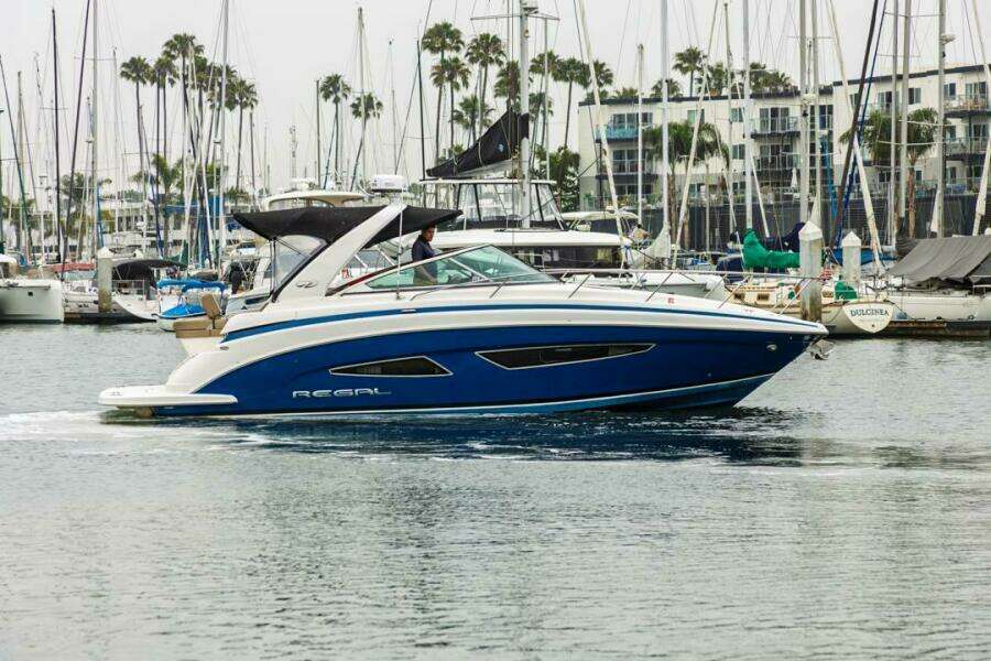 Fantasea 32ft Regal Yacht For Sale