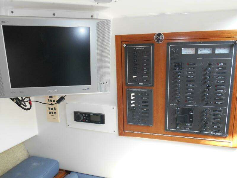 Mistress 31ft Cabo Yacht For Sale