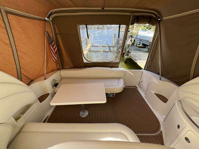 2002 Sea Ray 360 Sundancer Cockpit