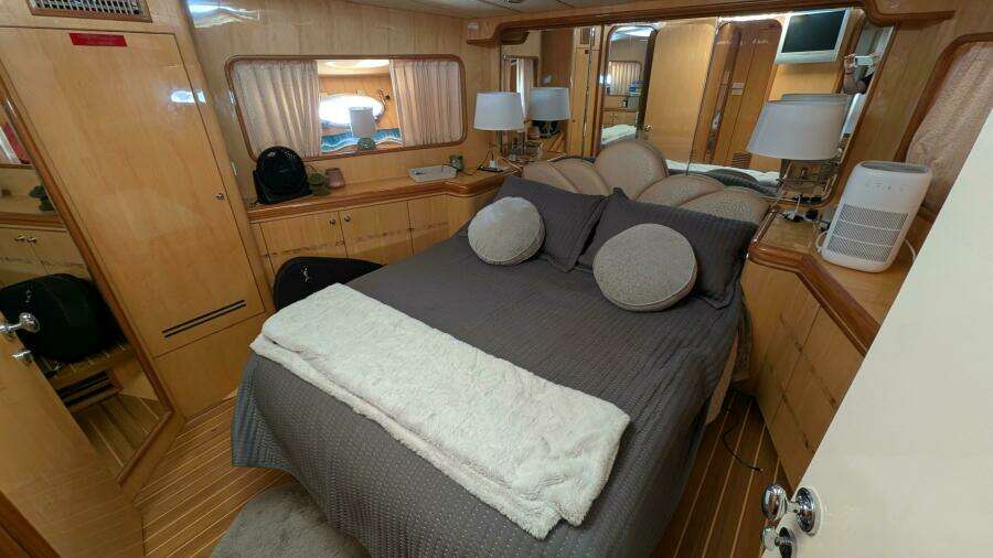 Odeesea 58ft Johnson Yacht For Sale
