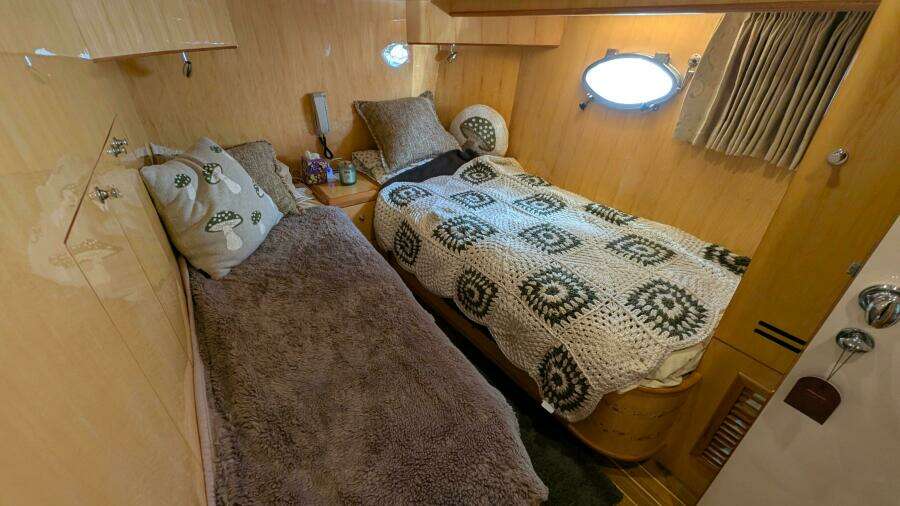 Odeesea 58ft Johnson Yacht For Sale