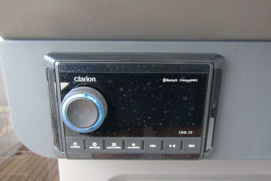 30ft Nimbus Yacht For Sale