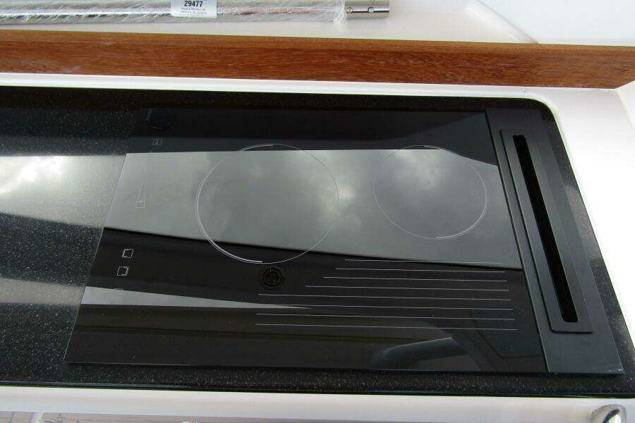 30ft Nimbus Yacht For Sale