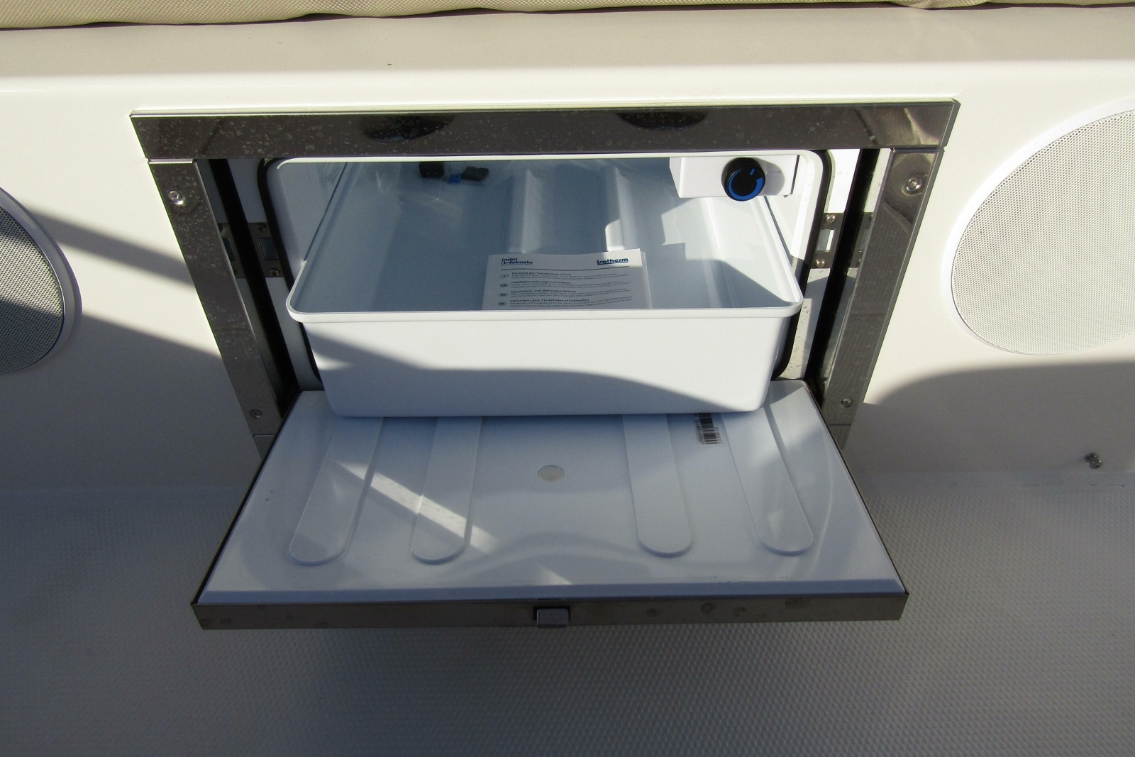 2025 Nimbus Tender 9