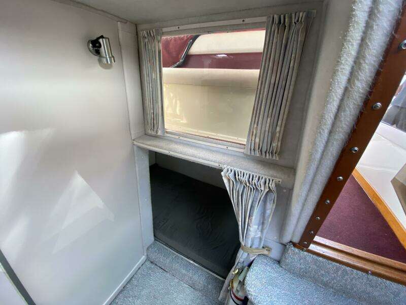 Nice n Naughty 33ft Chris Craft Yacht For Sale