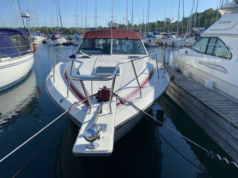 Nice n Naughty 33ft Chris Craft Yacht For Sale