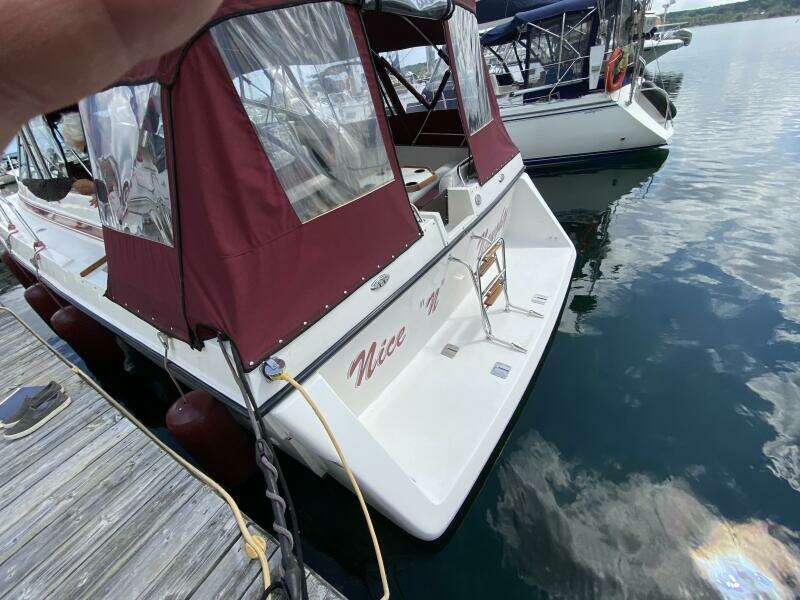 Nice n Naughty 33ft Chris Craft Yacht For Sale